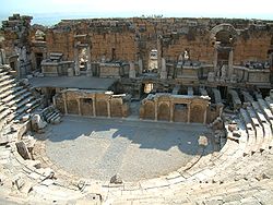 Hierapolis teatr3 RB.jpg