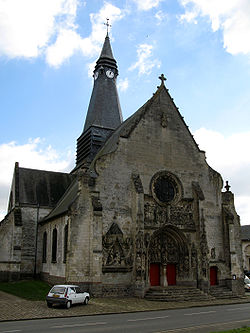 Mailly-Maillet église 1.jpg
