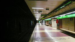 Metro Zona Universitària Barcelona.jpg