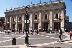 Palazzo dei Conservatori Capitol Roma BW 1.JPG