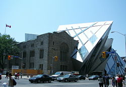 Royal Ontario Museum.jpg