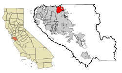 Localización de Milpitas en el condado de Santa Clara (derecha) y del condado en California (derecha)