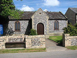 St Edmund's church - geograph.org.uk - 807833.jpg