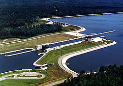 USACE G V Montgomery Lock and Dam.jpg