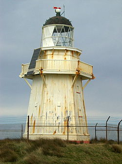 Waipapa point lighthouse.jpg