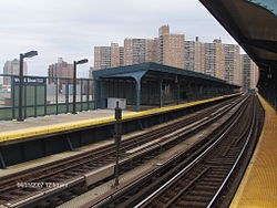 West 8th Street platforms.jpg