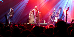 Hanoi Rocks - Ilosaarirock 2008.jpg