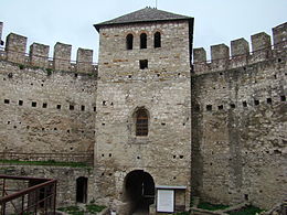 Tower with gate of the fortress.jpg