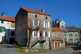 Beaune-le-Chaud village 0802.jpg