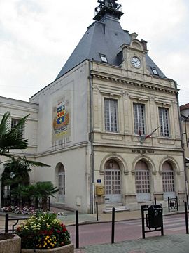 Bonnières-sur-Seine - Mairie01.jpg