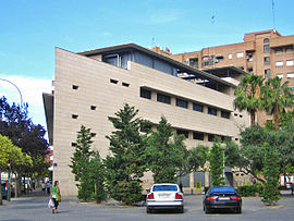 Centre de salut de l'Amistat (València).jpg