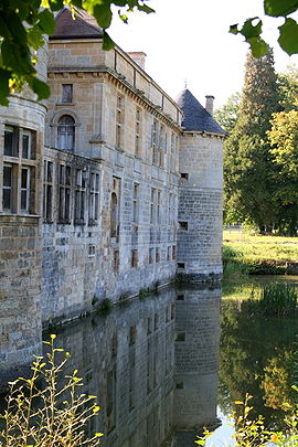 Château du Pailly façade nord.JPG