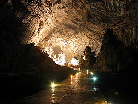 Detalle de una de las cámaras de la gruta