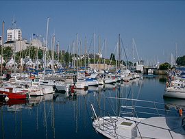 Lorient port plaisance 01.jpg