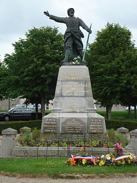 Monument aux morts tourlaville.jpg