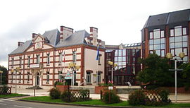 Place Hippolyte Mars à Equeurdreville-Hainneville.jpeg