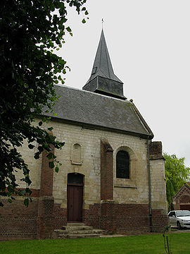 Sains-en-Amiénois église (bas-côté).jpg