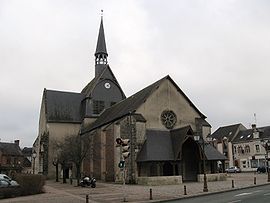 Salbris église Saint-Georges 3.jpg