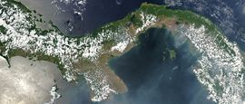 Foto de satélite del golfo de Panamá (marzo 2003)