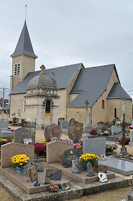 Thimory cimetière et église.jpg
