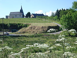 Vue sur Gien-sur-Cure (Nièvre, Fr).JPG