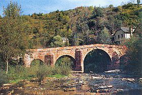Conques pont romain.jpg