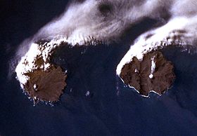 Crozet Islands eastern group - STS088.jpg