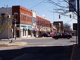 Franklin east of Courthouse(CLight).jpg