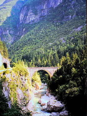 SR203 Castei ponte.jpg