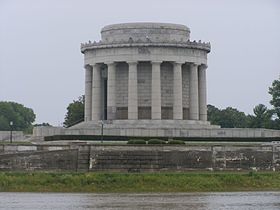 Vincennes Indiana Memorial.jpg