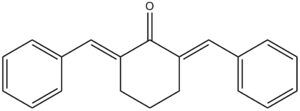 2,6-bis(fenilmetilen)ciclohexanona.png