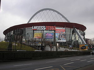 Aussenansicht-LANXESS-Arena.jpg