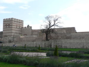 Byzantijnse stadsmuren.JPG