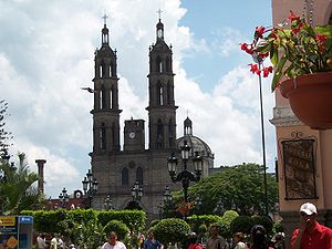 Catedral de Tepic, Nayarit, MEXICO.jpg