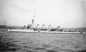 HMS Aurora (1913).jpg