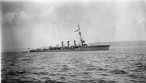 HMS Inconstant (1914).jpg