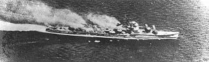IJN DD Wakatsuki 1944 at Leyte.jpg
