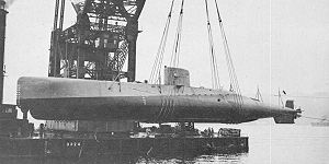 IJN No71 Submarine in 1938.jpg