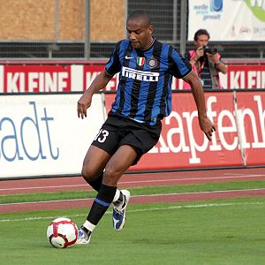 Maicon Douglas Sisenando - Inter Mailand (3).jpg