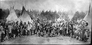 Salish-men-tipis-1903.jpg